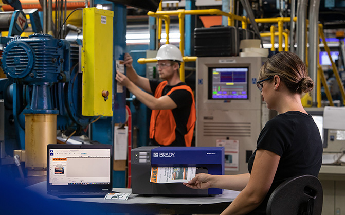 BradyJet J4000 Colour Label Printer