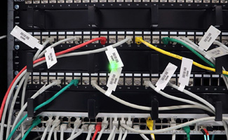 cavi con identificazione LED